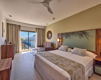 Hotel Riu Turquoise - לה מורן - חדר שינה