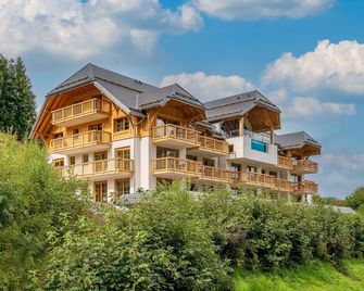 Small vacation apartment, 38sqm, 1 bedroom, 1 living/bedroom, max. 2 persons - Feldberg - Bâtiment