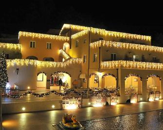 Il Villaggio Di Giuele - Finale Ligure - Edificio