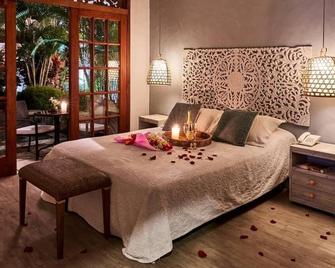 Lombok Hotel & Spa Antes Hotel Casablanca - Guaduas - Habitación