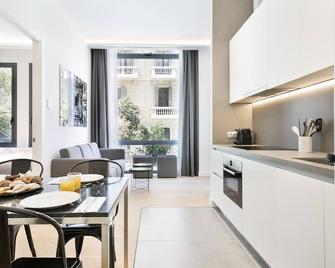 Murmuri Residence Mercader - Barcelona - Dining room