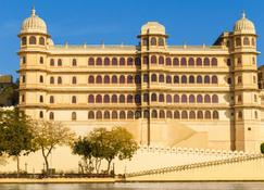 Taj Fateh Prakash Palace - Udaipur - Toà nhà