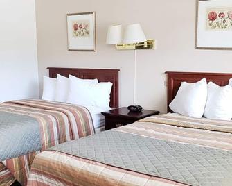 Gorham Motor Inn - Gorham - Bedroom