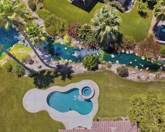 Charming 3-bedroom 2 bath house with resort style pool in Indio. - Indio - Pool