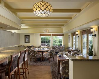 รอยัล สก็อต โรงแรม และ สวีทส์, ทราดมาร์ก คอลเลกชัน บาย วินด์แฮม - วิคตอเรีย - ร้านอาหาร