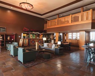 Wildwood Lodge - Pewaukee - Bar