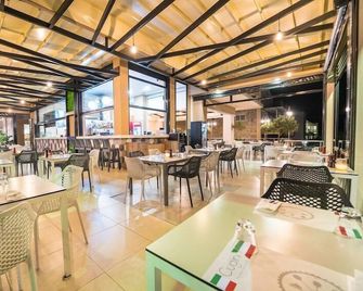 Marika Beach Hotel - Chania - Restaurant
