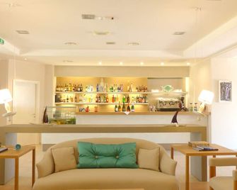 Mercury Boutique Hotel - Sant'Antioco - Salónek