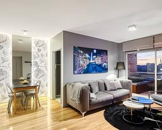 Top 1br Open Polo Field Views & Pool! - Buenos Aires - Living room