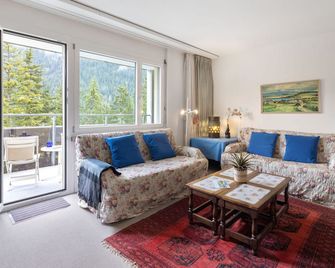 Apartment Allod Park Haus C 501 by Interhome - Davos - Sala de estar