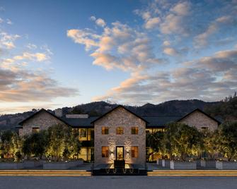 Four Seasons Resort Napa Valley - Calistoga - Building