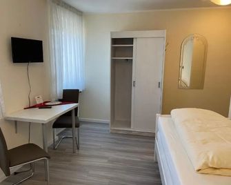 Hotel Garni König Humbert - Erlangen
