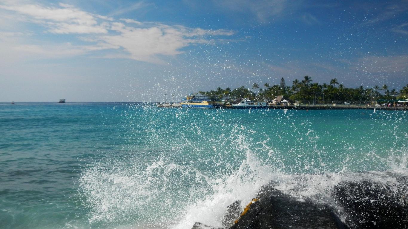 Holiday Inn Express & Suites Kailua-Kona