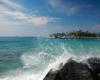 Holiday Inn Express & Suites Kailua-Kona By IHG - Hōlualoa - Pool