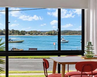 The Bay - Batemans Bay - Balcón