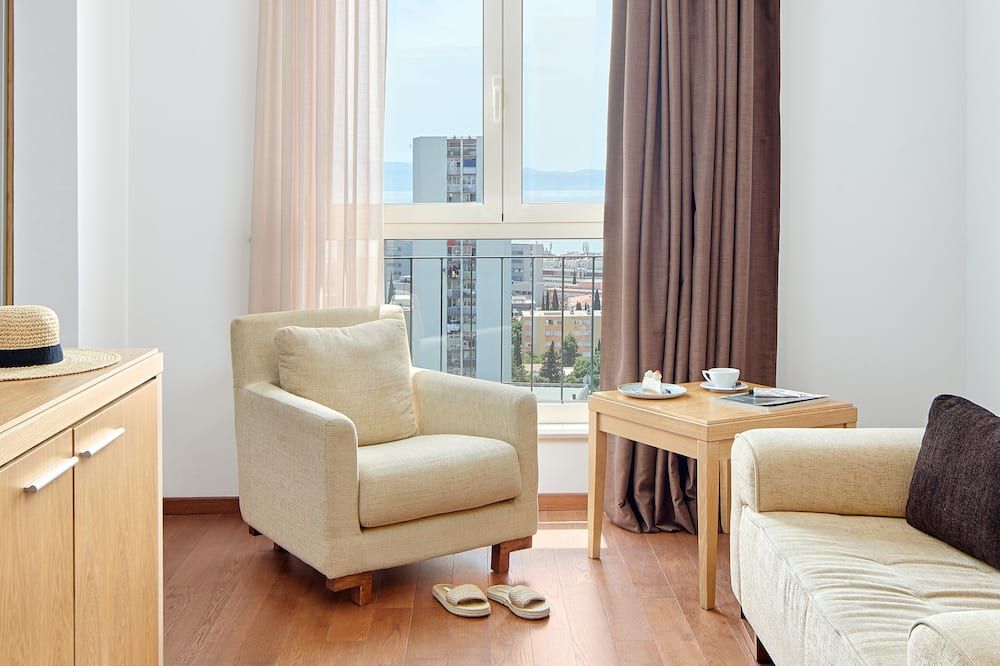 Dioklecijan Hotel & Residence - Split - Wohnzimmer