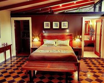 Chirripo Art Hotel - Rivas - Habitación