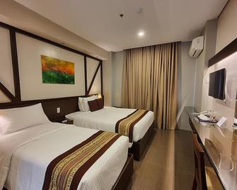 Missio Dei Hotel - Dipolog - Schlafzimmer