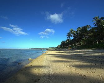 เดอะ โครวส์ เนสท์ รีสอร์ท - ซิกาโตคา - ชายหาด