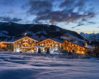 Four Seasons Hotel Megeve - מג'ב - בניין