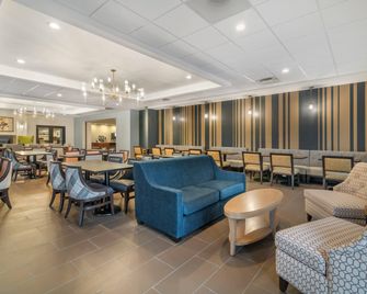The Clocktower Hotel Latham - North Albany, an Ascend Collection Hotel - Cohoes - Matsal