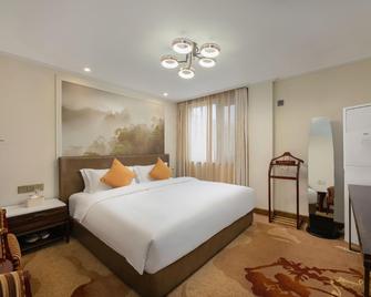 Huangshan Shilin Hotel - Huangshan - Bedroom