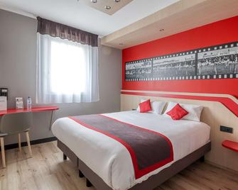 Brit Hotel Le Cottage - Arnage - Bedroom