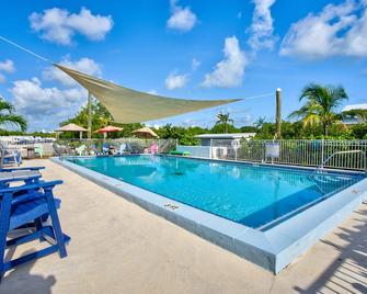 Aqua Lodges at Coconut Cay Rv and Marina - Marathon - Piscina