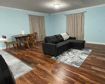 Forget your worries and enjoy this unique and peacefull place - Oakland - Salon