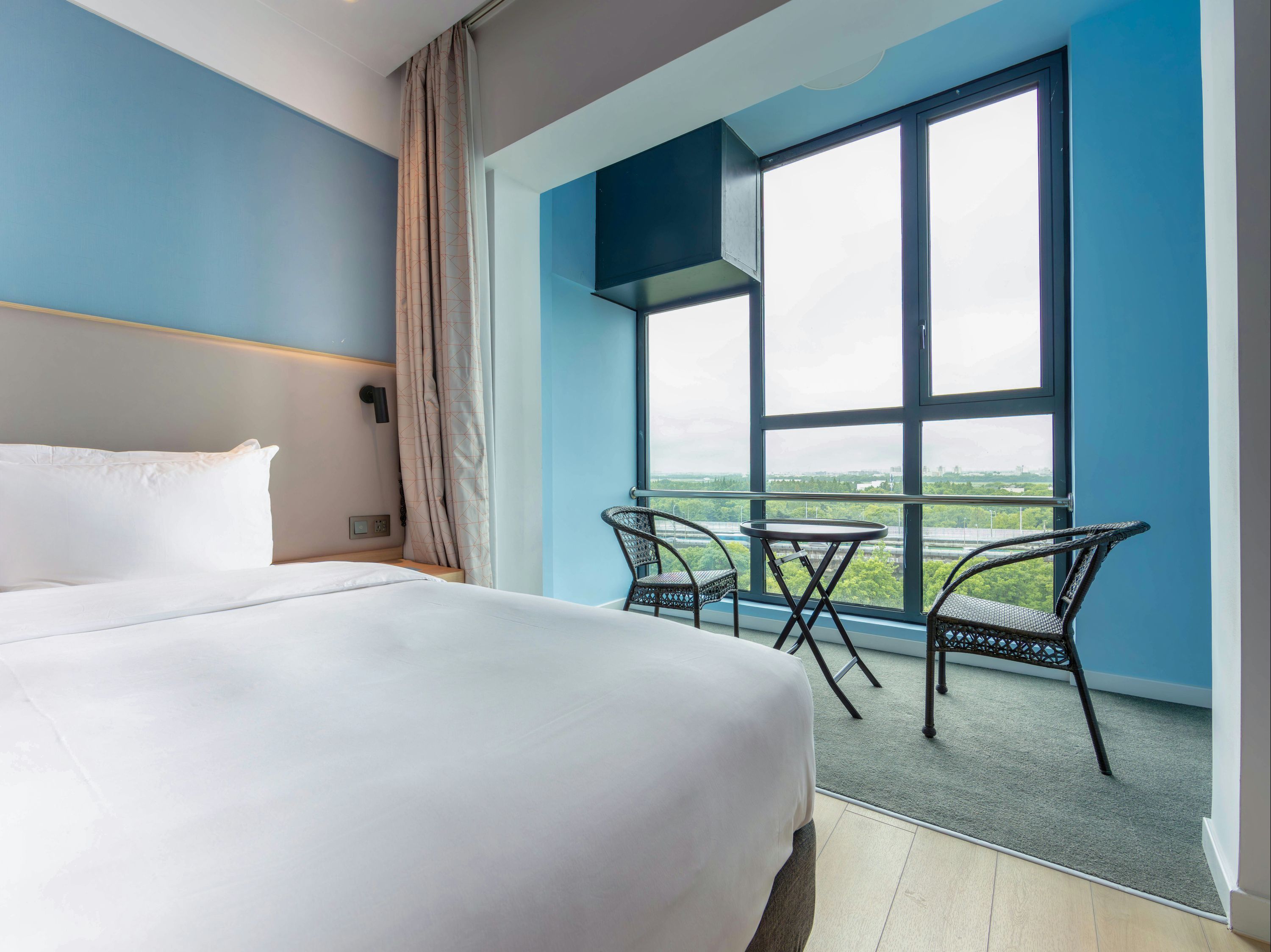 Holiday Inn Express Shanghai Pudong Airport By IHG
