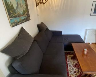 Cozy vacation home with garden in Kreuzberg - Altenahr - Living room