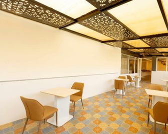 Kaizen Residency Trichy - Tiruchirappalli - Restaurant