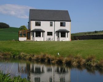 Balhousie Farm Bed and Breakfast - Leven - Edificio