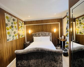 Cheshire Hotel Central London - London - Bedroom