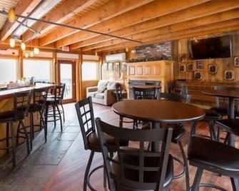 Beautiful Waterville Estates country home - Campton - Restauracja