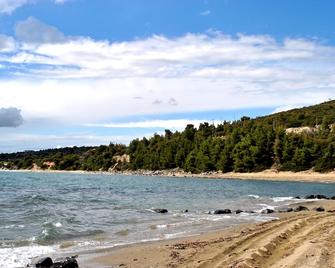 Halkidiki Luxurious Stonehouses - Psakoudia - Playa