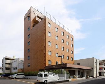 Hotel Active Nobeoka - Nobeoka - Building