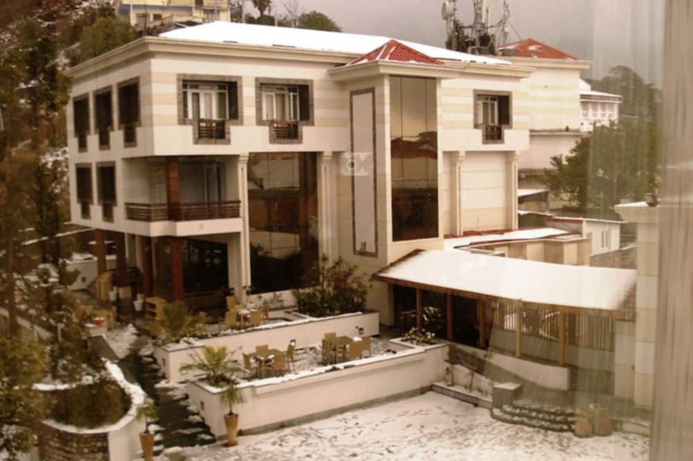 Royal Orchid Fort Resort Mussoorie - מוסורי - בניין