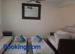 Casa bonita Zona Diamante - Acapulco - Living room