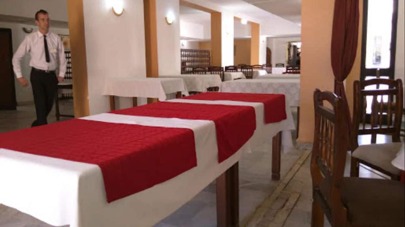 Hotel Antar