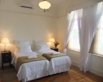 Pastel Guest House Bed And Breakfast Self Catering - Durban - Schlafzimmer