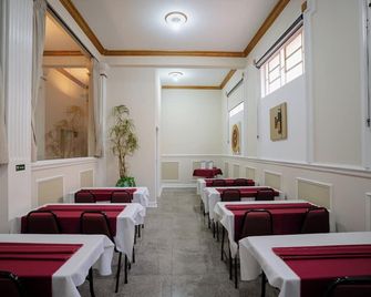 Hotel Minas Gerais - Poços de Caldas