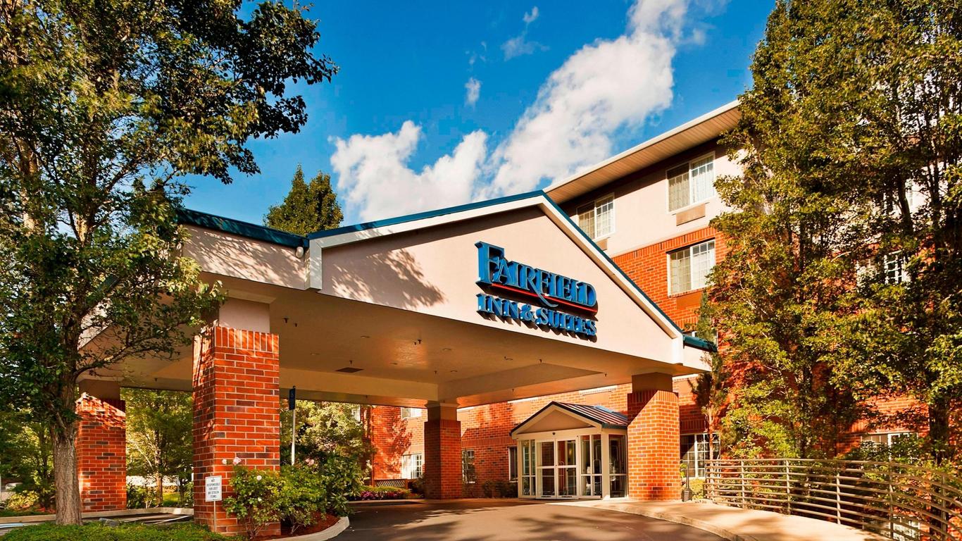 Fairfield Inn & Suites by Marriott Lake Oswego