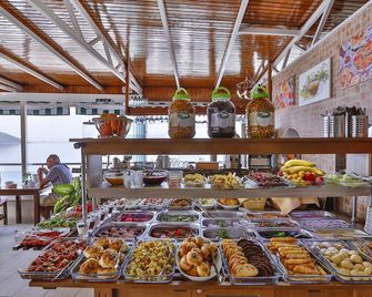 Hotel Sonne - Adults Only - Kaş - Buffet
