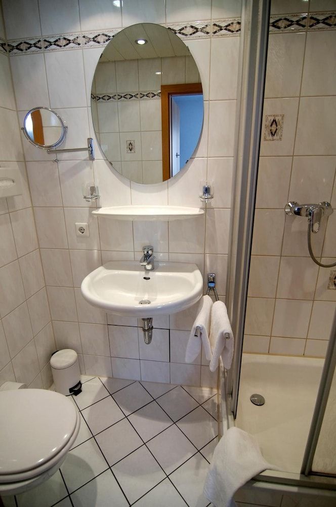 Hotel Garni Lehrertal - אולם - חדר רחצה