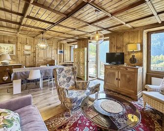 Swiss Alpine Retreat & View near Martigny - Salvan - Obývací pokoj