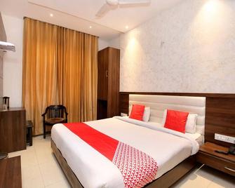 Hotel Winner Inn - Amritsar - Bedroom