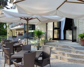 Hotel Acapulco - Lignano Sabbiadoro - Patio