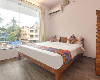 Fabexpress Holiday Suites - Nr Benaulim Beach - Benaulim - Schlafzimmer