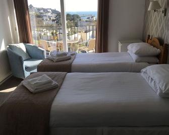 Nethway Hotel - Torquay - Schlafzimmer